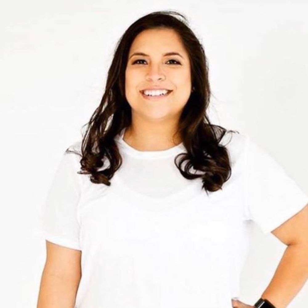 Meet your Posher, Laura!